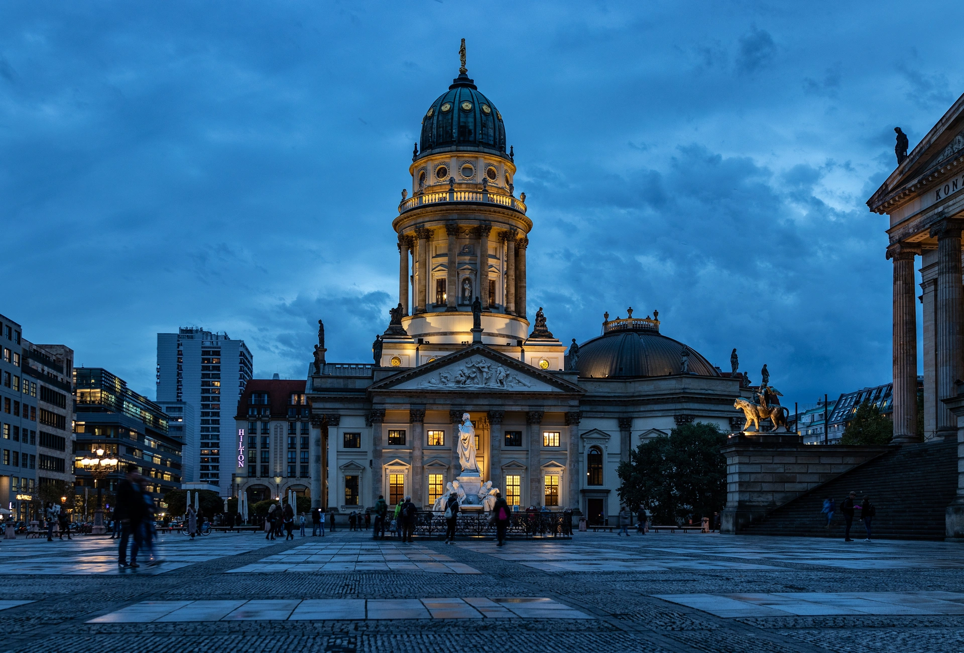 corinnalichtenberg1-blue-hour-3848856